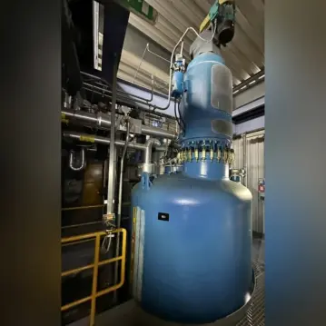 De&#x20;Dietrich&#x20;22578&#x20;Liter&#x20;emaillierter&#x20;Lagertank&#x20;&#x28;DD3009&#x29;&#x20;mit&#x20;Propellerr&#xFC;hrwerk&#x20;