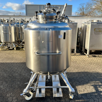 900&#x20;liter&#x20;verrijdbare&#x20;verwarmbare&#x2F;koelbare&#x20;farmaceutische&#x20;tank&#x20;van&#x20;RVS&#x20;316