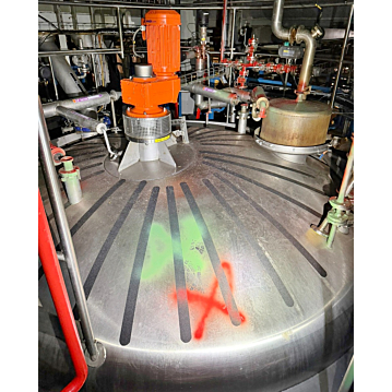 46600&#x20;Liter&#x20;isolierter&#x20;Mischtank&#x20;aus&#x20;V4A&#x20;1.4539&#x20;mit&#x20;Balkenr&#xFC;hrwerk