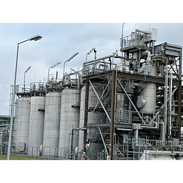 F&#xE1;brica&#x20;de&#x20;pintura&#x20;al&#x20;agua&#x20;totalmente&#x20;integrada,&#x20;incluido&#x20;todo&#x20;el&#x20;equipo&#x20;t&#xE9;cnico