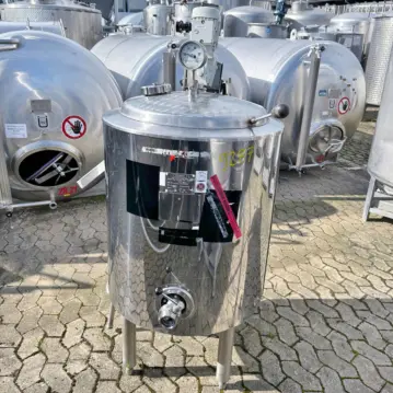 Serbatoio agitatore isolato da 160 litri in acciaio inox 304 con agitatore ad elica