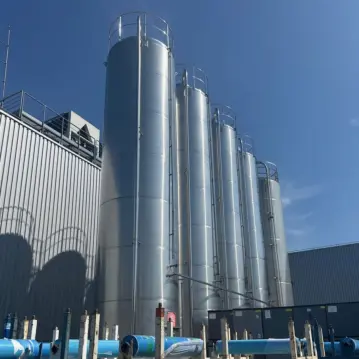 Silo&#x20;in&#x20;acciaio&#x20;inox&#x20;da&#x20;84950&#x20;litri&#x20;in&#x20;Aisi304