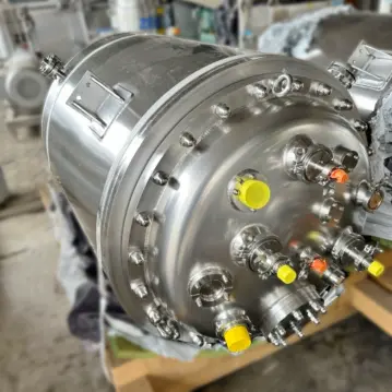 Unused&#x20;532&#x20;liter&#x20;heat-&#x2F;&#x20;coolable&#x20;pressure&#x20;tank,&#x20;Aisi&#x20;316