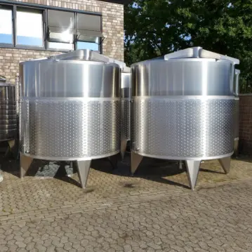 Werksneuer 10450 Liter heiz-/kühlbarer Behälter aus V2A (Typ FIT; optional mit Rührwerk)