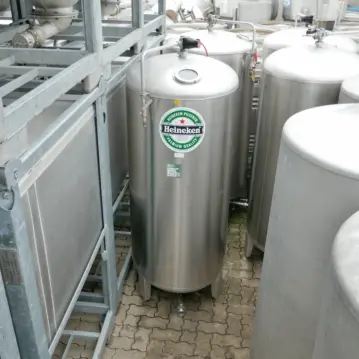 1000&#x20;Liter&#x20;ovaler&#x20;Beh&#xE4;lter&#x20;aus&#x20;V4A