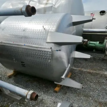 6000&#x20;Liter&#x20;Beh&#xE4;lter&#x20;aus&#x20;V2A