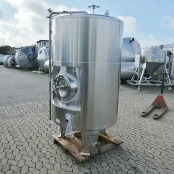 1195&#x20;Liter&#x20;Beh&#xE4;lter&#x20;aus&#x20;V2A