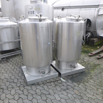 600&#x20;liter&#x20;tank&#x20;van&#x20;RVS&#x20;304
