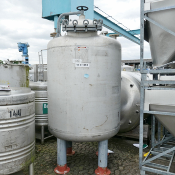 Serbatoio&#x20;da&#x20;2500&#x20;litri&#x20;in&#x20;acciaio&#x20;inox&#x20;316