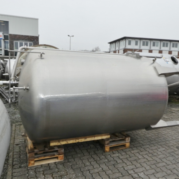 5400&#x20;liter&#x20;upright&#x20;storage&#x20;tank&#x20;made&#x20;of&#x20;stainless&#x20;steel&#x20;304