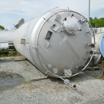 28100&#x20;Liter&#x20;Lagertank&#x20;aus&#x20;V4A