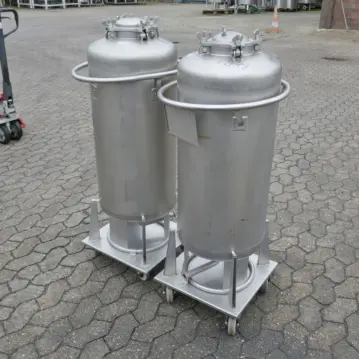 100&#x20;liter&#x20;mobile&#x20;pressure&#x20;vessel&#x20;made&#x20;of&#x20;stainless&#x20;steel&#x20;316