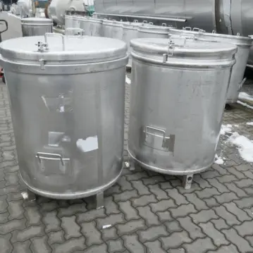 550&#x20;Liter&#x20;Beh&#xE4;lter&#x20;aus&#x20;V2A
