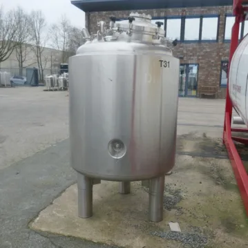 1100&#x20;liter&#x20;heatable&#x2F;coolable&#x20;pressure&#x20;vessel&#x20;made&#x20;of&#x20;stainless&#x20;steel&#x20;316&#x20;with&#x20;insulation