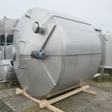 10000&#x20;Liter&#x20;isolierter&#x20;R&#xFC;hrwerksbeh&#xE4;lter&#x20;aus&#x20;V4A&#x20;mit&#x20;Balkenr&#xFC;hrwerk