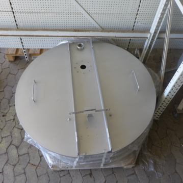 Hinged lid with splash lip for SDE 1150 liter (eccentric bore)