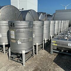 800 Liter Gebrauchter Behälter aus  ,AISI304 (V2A) 1.4301