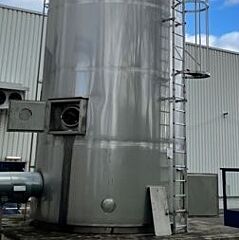 75000 liter heat-/coolable storage tank, AISI304