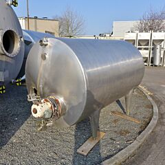 3300 liter insulated tank, Aisi 304 with propeller agitator