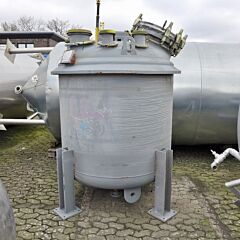 2309 liter heat-/coolable pressure vessel, Fe (enamelled) with agitator flange