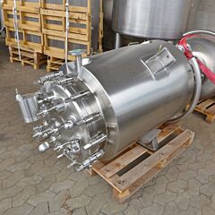 428 liter heat-/coolable pressure vessel, Aisi 316 with magnetic agitator