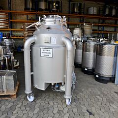 1000 Liter heiz-/kühlbarer pharmazeutischer Druckbehälter aus V4A mit Magnetrührwerk