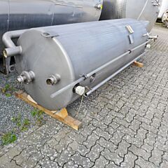 2167 liter isolated storage tank, Aisi 316