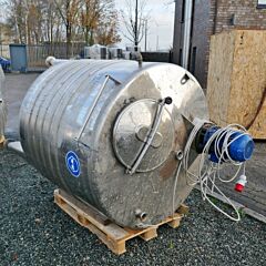 2050 Liter heiz-/kühlbarer Rührwerksbehälter aus V2A mit Propellerrührwerk