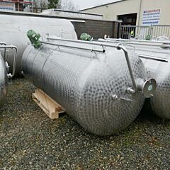 3200 Liter Behälter aus V2A mit seitlichem Propellerrührwerk