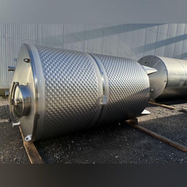 Serbatoio di stoccaggio riscaldabile/raffreddabile da 8100 litri inutilizzato in acciaio inox 316
