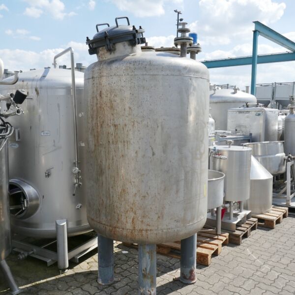 1813 liter pressure vessel, Aisi 316 with agitator flange