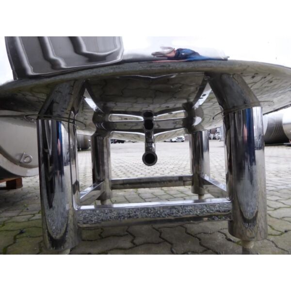 Brand new 1280 liter heat-/coolable pressure tank, AISI 316