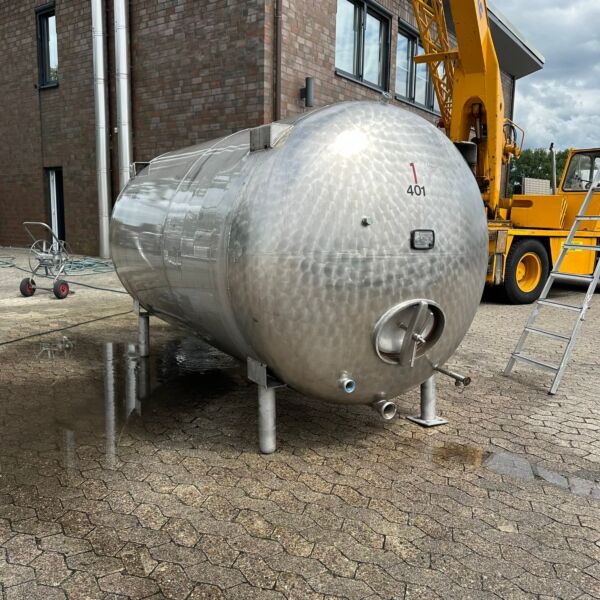 6200 liter horizontal pressure tank, Aisi 304