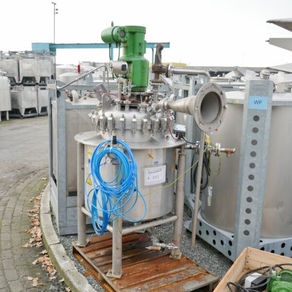 225 Liter heiz-/kühlbarer Druckbehälter aus V4A mit Propellerrührwerk