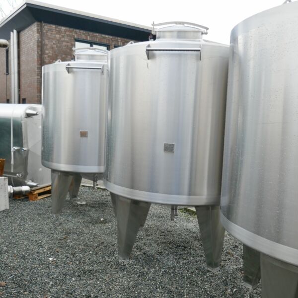 Serbatoio riscaldabile/raffreddabile da 3331 litri in acciaio inox 316 (tipo FIT; opzionale con agitatore), nuovo di fabbrica.