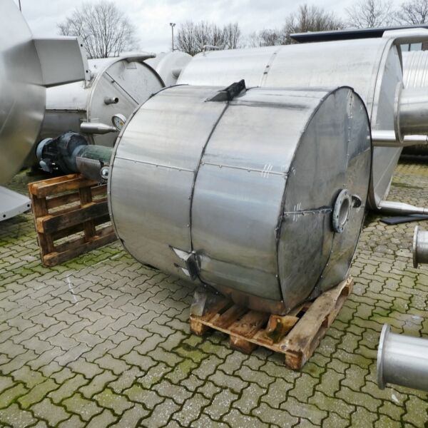 Serbatoio riscaldabile/raffreddabile da 1750 litri in acciaio inox 316