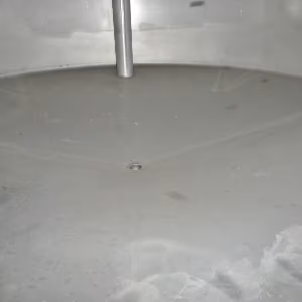Serbatoio da 6100 litri in acciaio inox 304