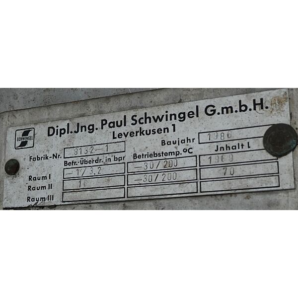 1969 Liter heiz-/kühlbarer Reaktorbehälter aus V4A mit 1,1 kW ex-geschütztem Rührwerk