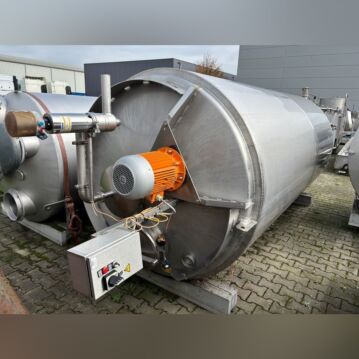 Serbatoio&#x20;di&#x20;miscelazione&#x20;isolato&#x20;da&#x20;7000&#x20;litri&#x20;in&#x20;acciaio&#x20;inox&#x20;304&#x20;con&#x20;agitatore&#x20;ad&#x20;elica