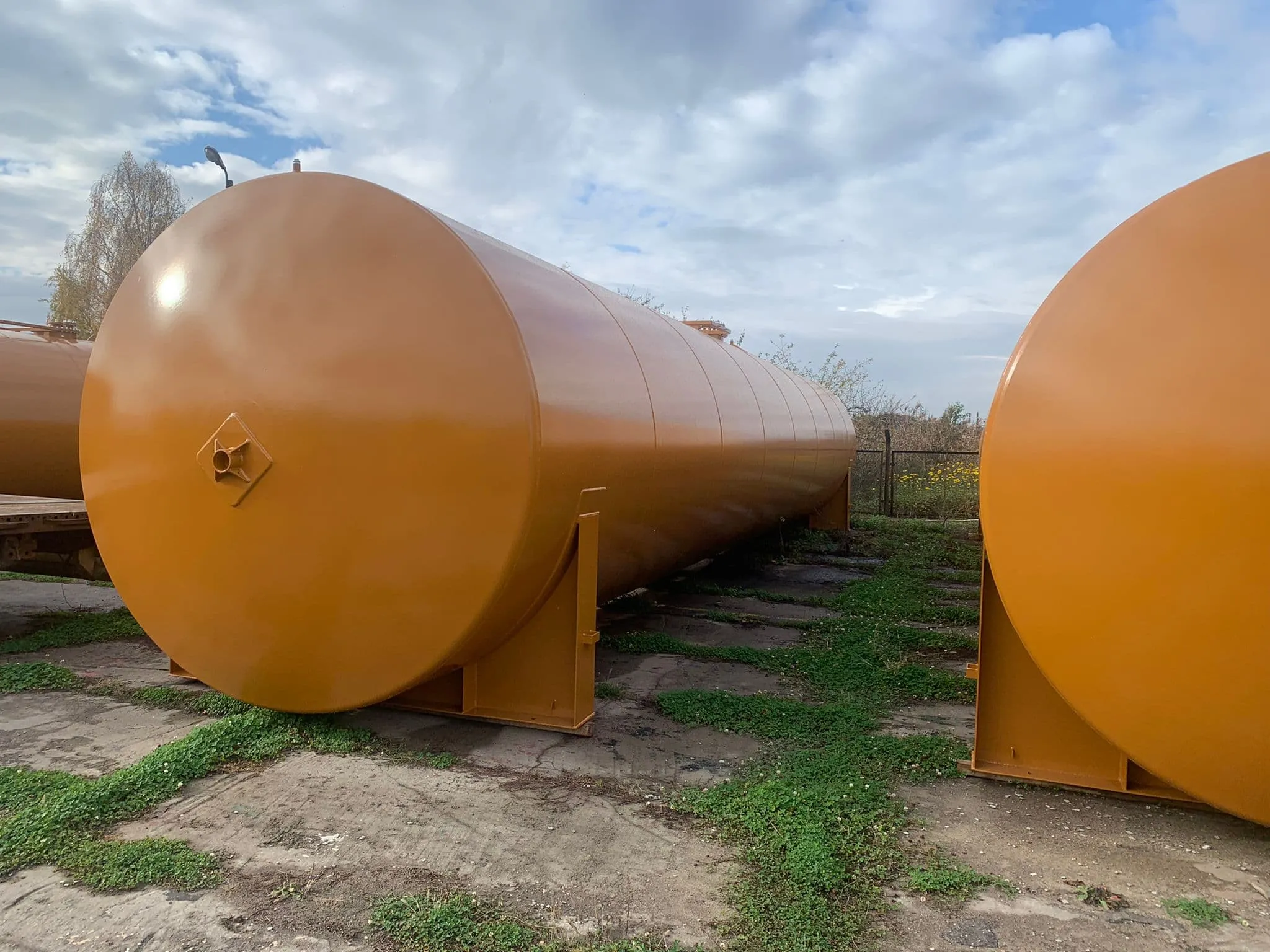 WHG storage tanks for safe storage of water-hazardous substances