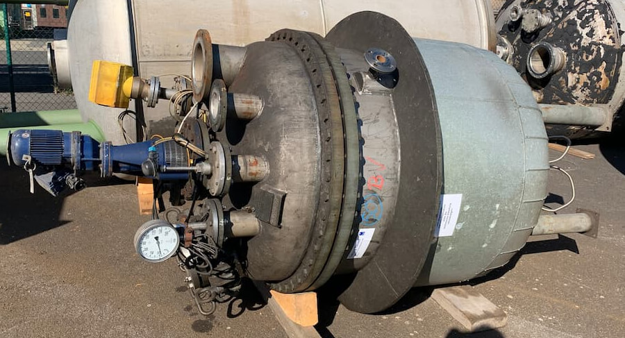 Altmetall Behälter und Tanks