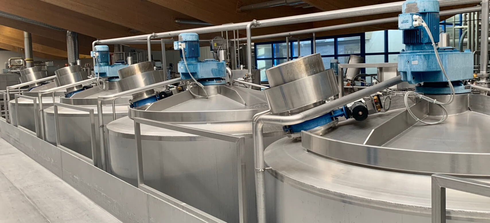 Gebrauchte Pharma Maschinen & Behälter