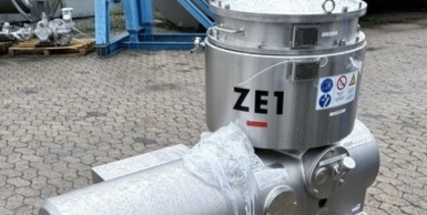 Centrifuges